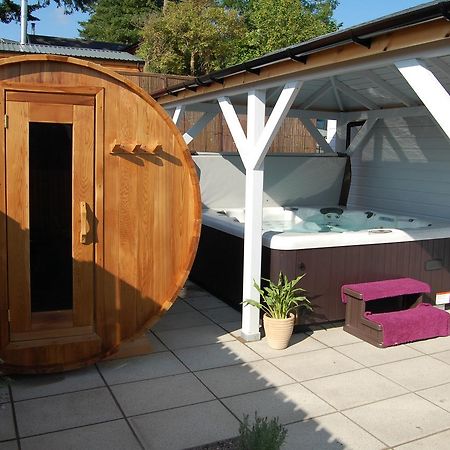 The Retreat Cabin Pitlochry Exterior foto